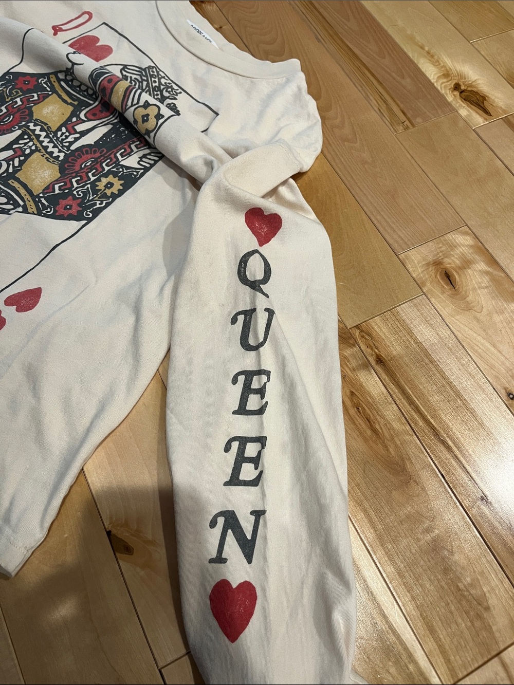 Daydreamer x Free People Queen of Hearts Long Sleeve Graphic Top - Picture 5 of 6